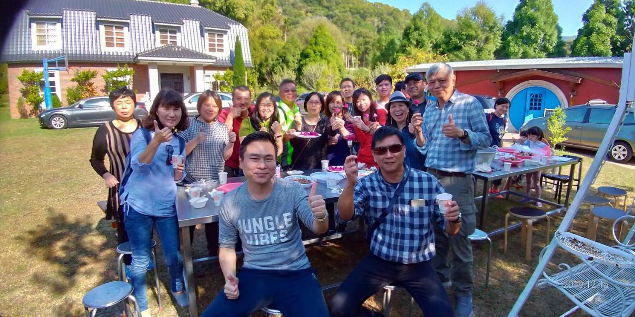 Find Alice Homestays Tongxiao Kültér fotó